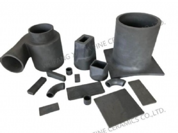 Silicon carbide wear resistant lining